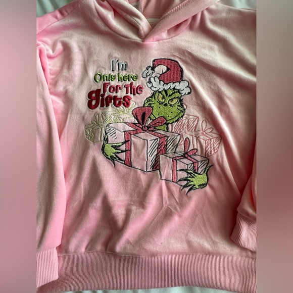 The grinch joggers set - Picture 5 of 7